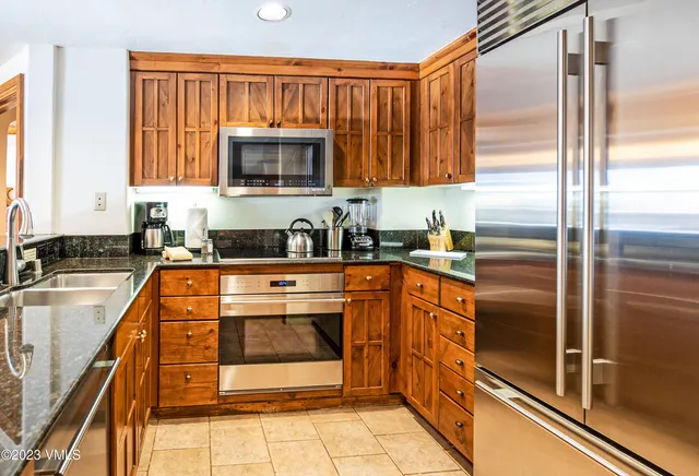 $275,000 | 242 East Meadow Drive, Unit 2016, Vail, CO 81657