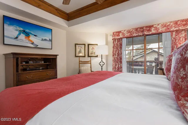 $275,000 | 242 East Meadow Drive, Unit 2016, Vail, CO 81657