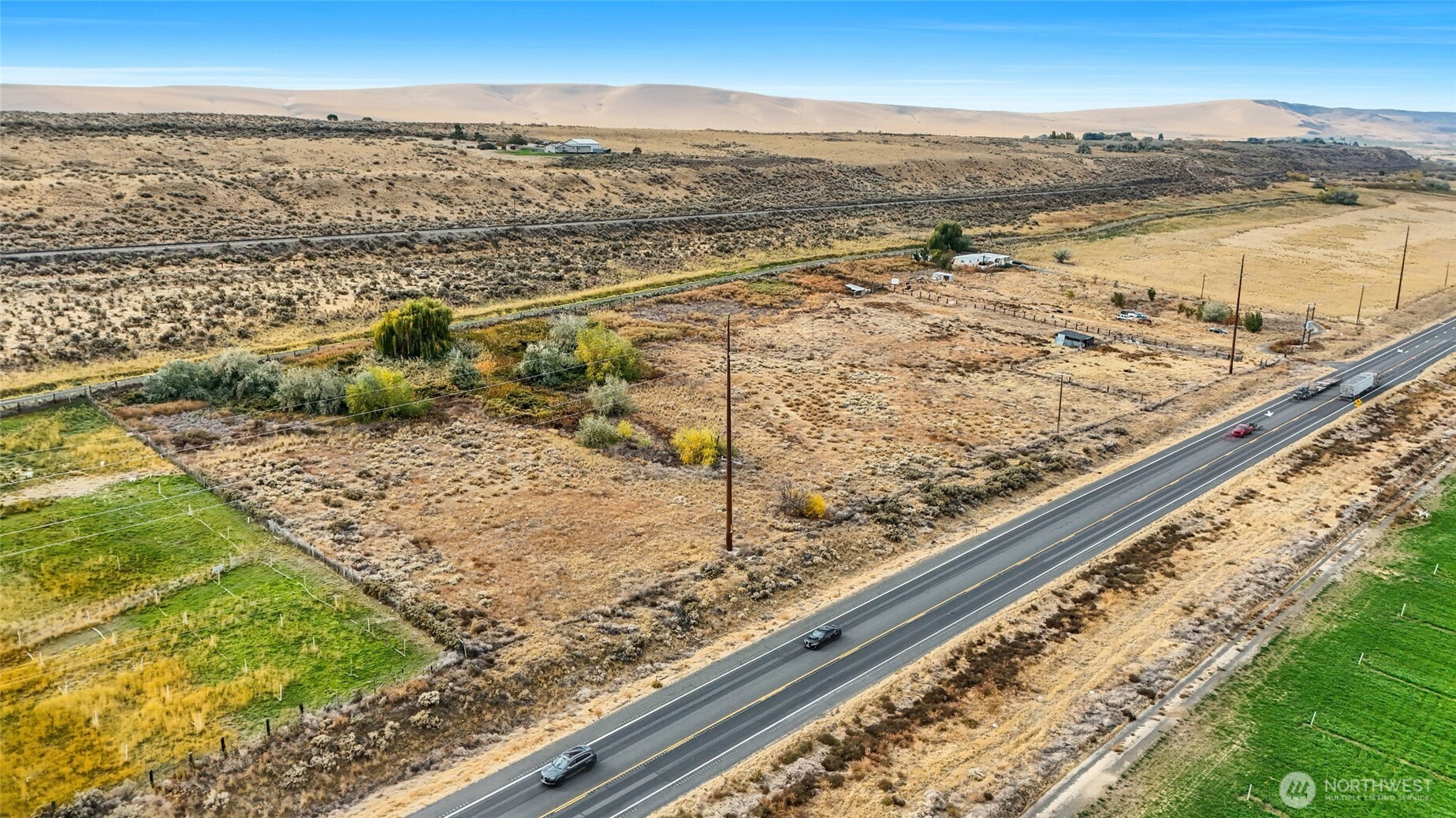 2597 W Highway Othello, WA 99344 - Photo 17 of 40 a view of a sky from a terrace