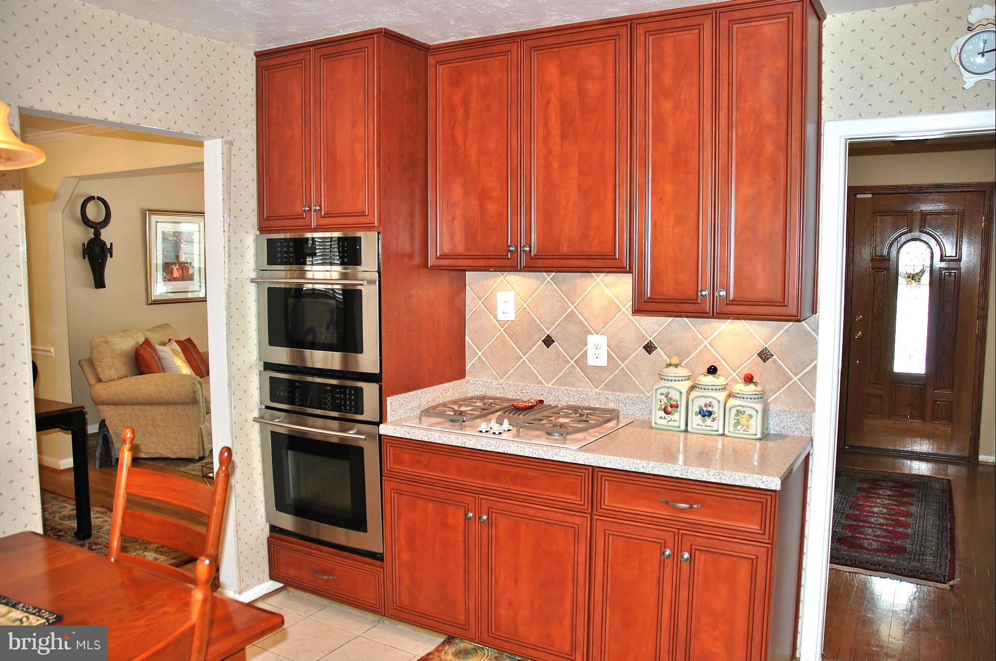 12702 Rigdale Terrace Silver Spring, MD 20904 - Photo 6 of 25 Kitchen