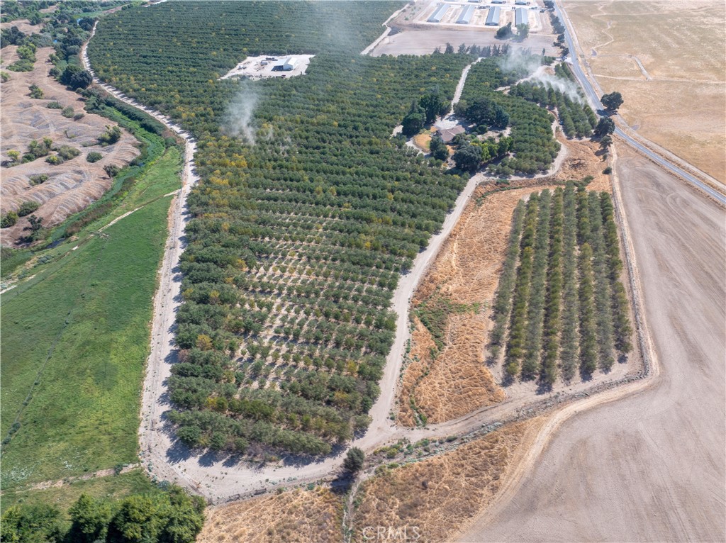 0 Robinson Road Snelling, CA 95369 - Photo 22 of 38 a view of a lake