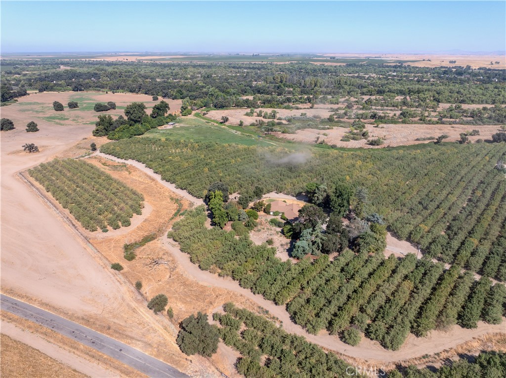 0 Robinson Road Snelling, CA 95369 - Photo 29 of 38 an aerial view of a house with a yard