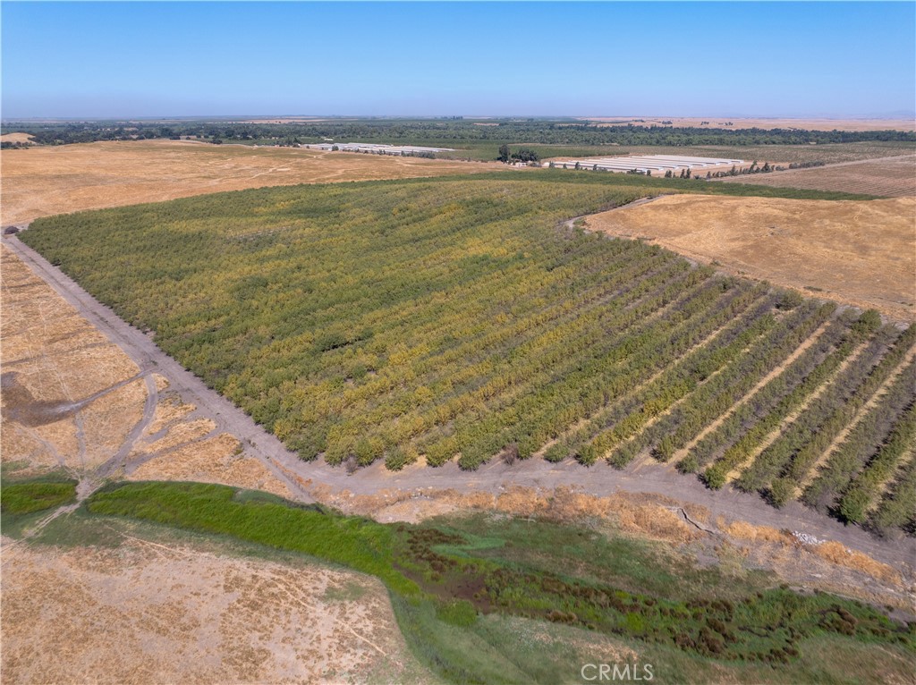 0 Robinson Road Snelling, CA 95369 - Photo 35 of 38 a view of an ocean and beach