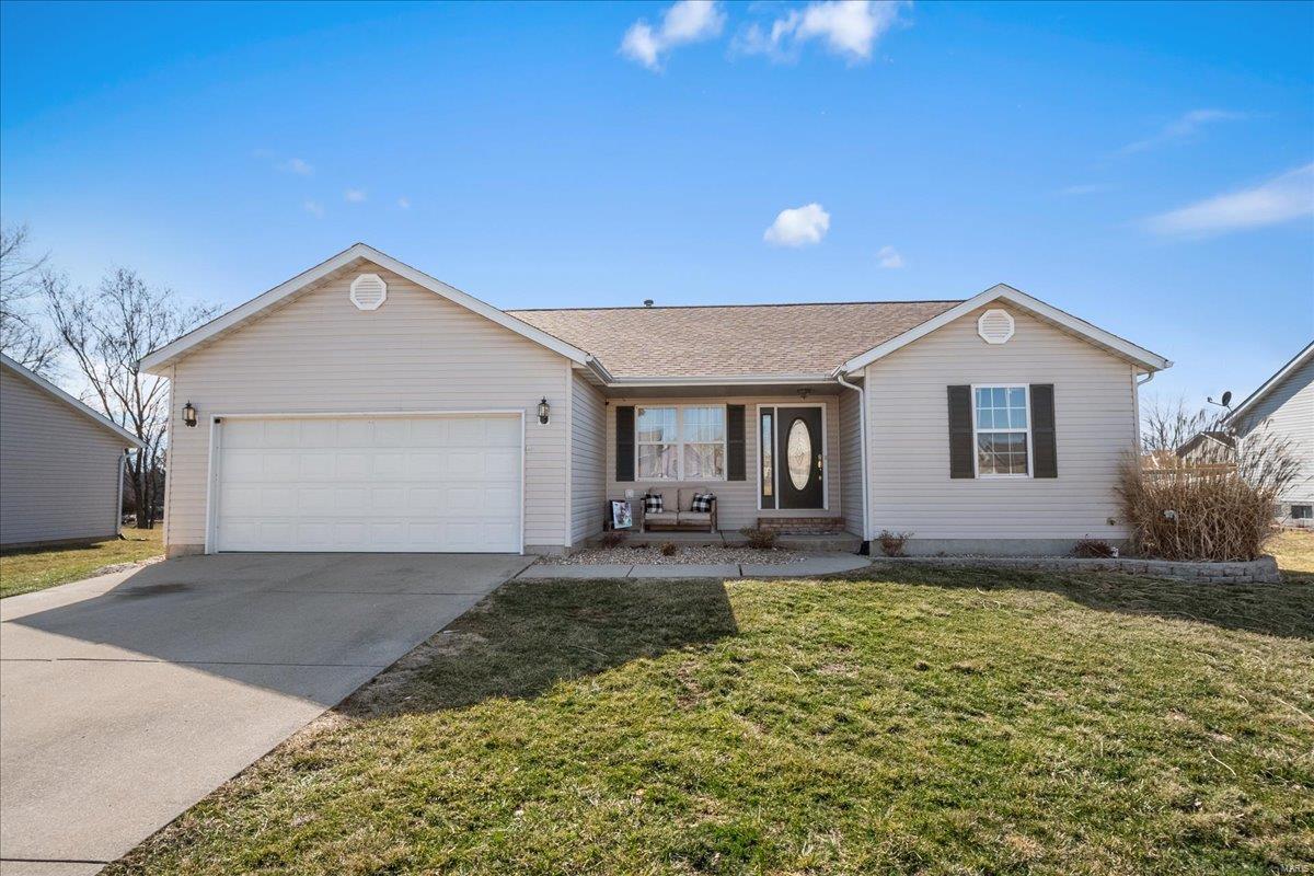 131 Westview Place Waterloo, IL 62298 - Photo 1 of 32 Gallery Image 1