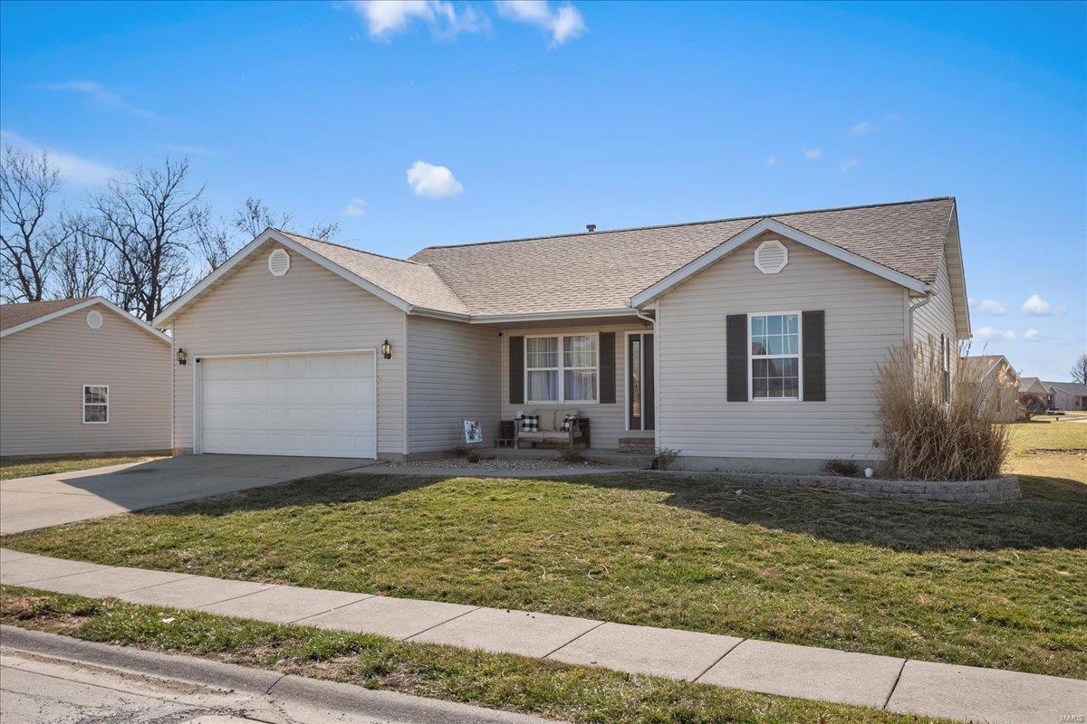 131 Westview Place Waterloo, IL 62298 - Photo 3 of 32 Gallery Image 3
