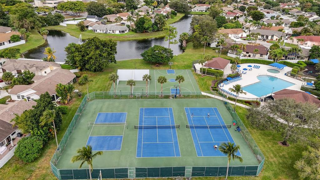21725 Chimney Rock Park Circle Boca Raton, FL 33428 - Photo 33 of 41