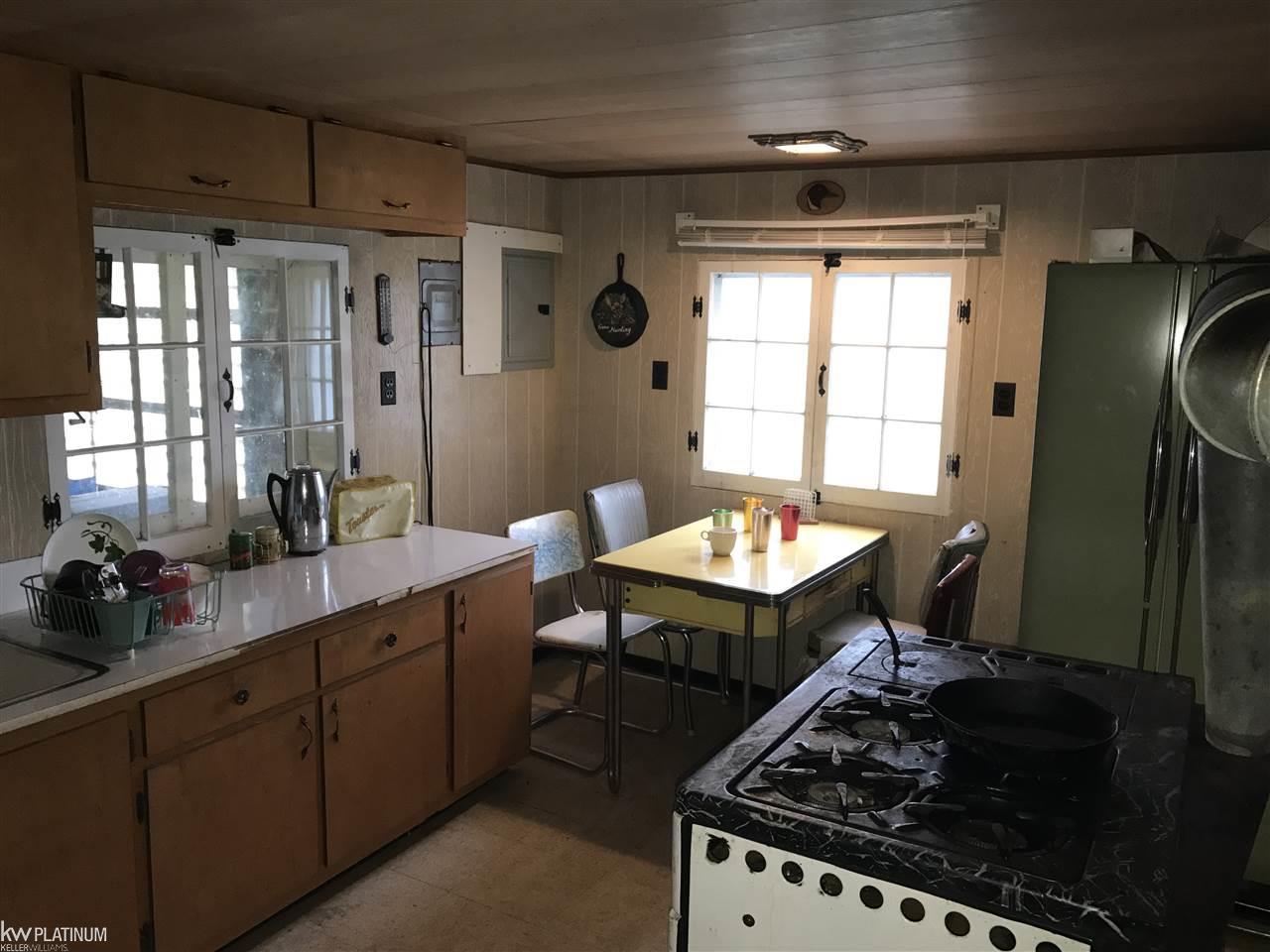 11932 Willows Road Roscommon, MI 48653 - Photo 24 of 34 31325976-23.JPG