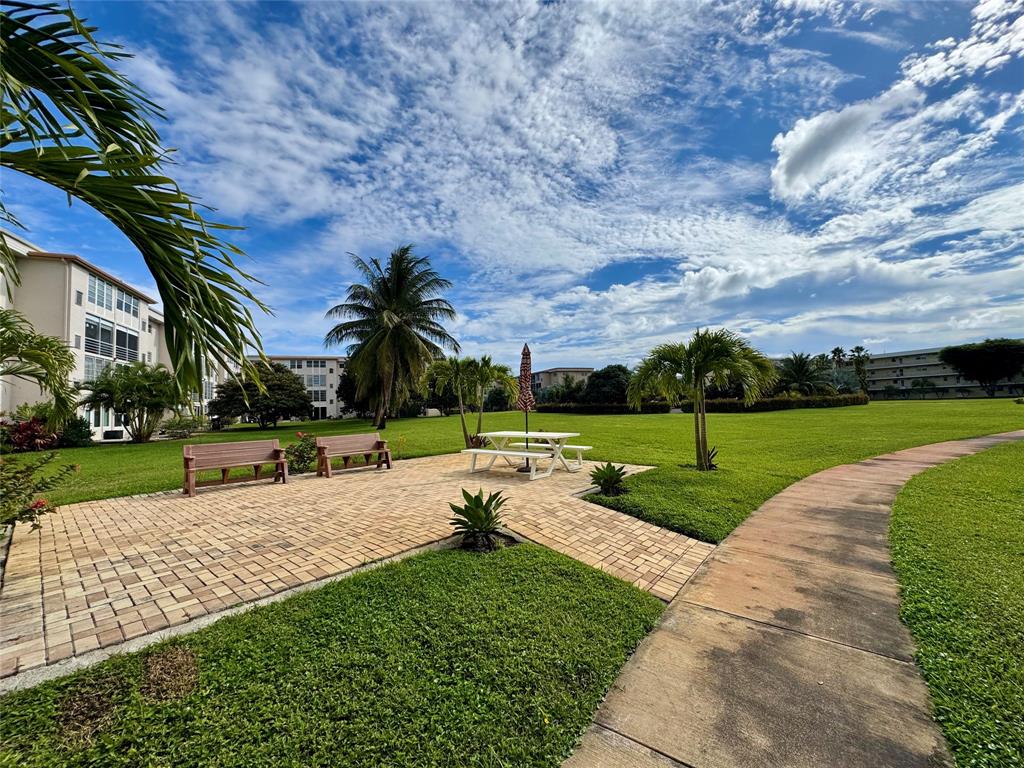 130 Northeast 26th Avenue, Unit 309 Boynton Beach, FL 33435 - Photo 10 of 25