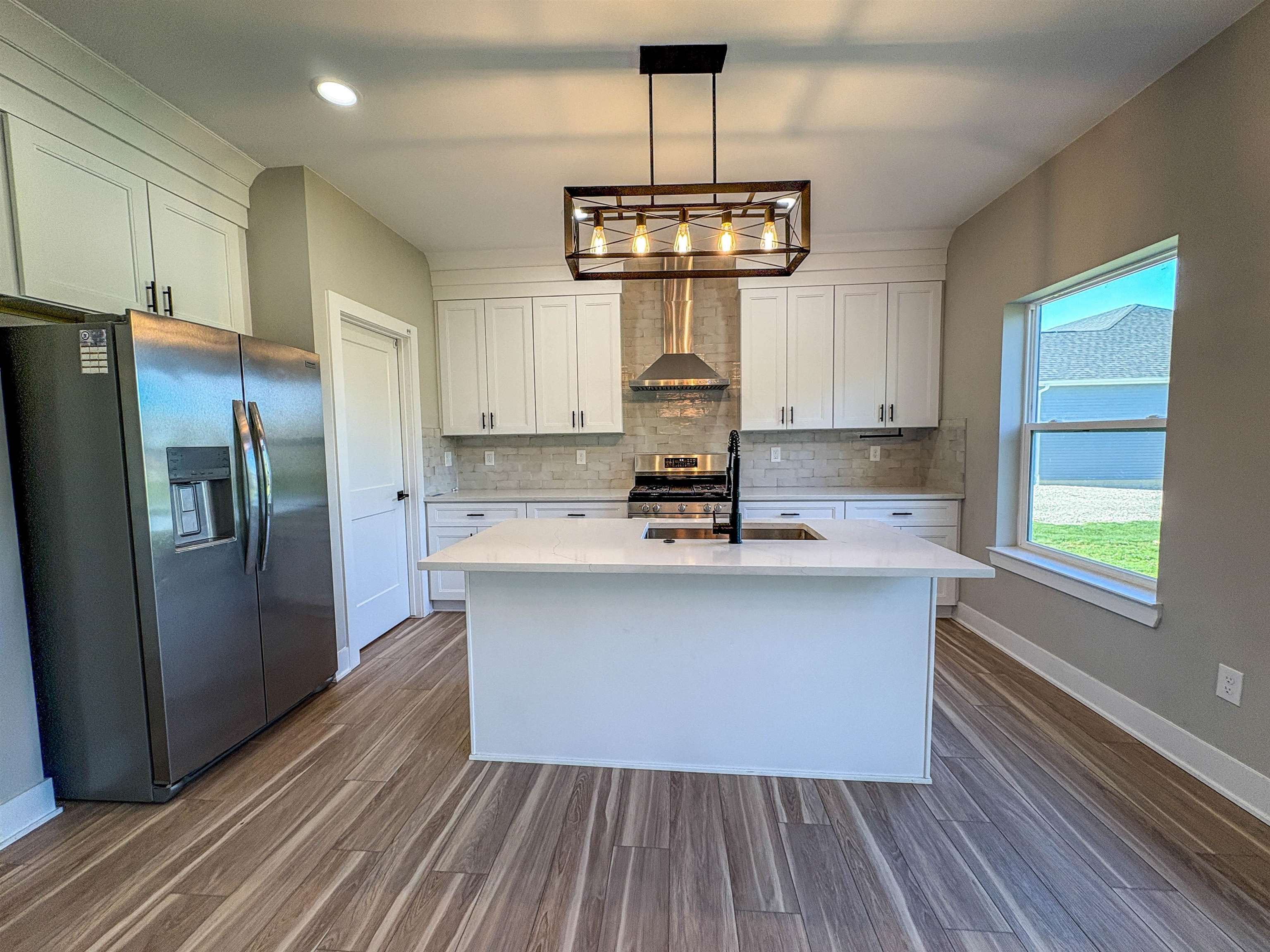 2465 McClellan Boulevard Davison, MI 48423 - Photo 9 of 34