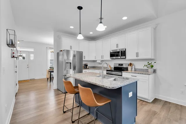 $318,000 | 725 East Osprey Lane, Cowpens, SC 29330