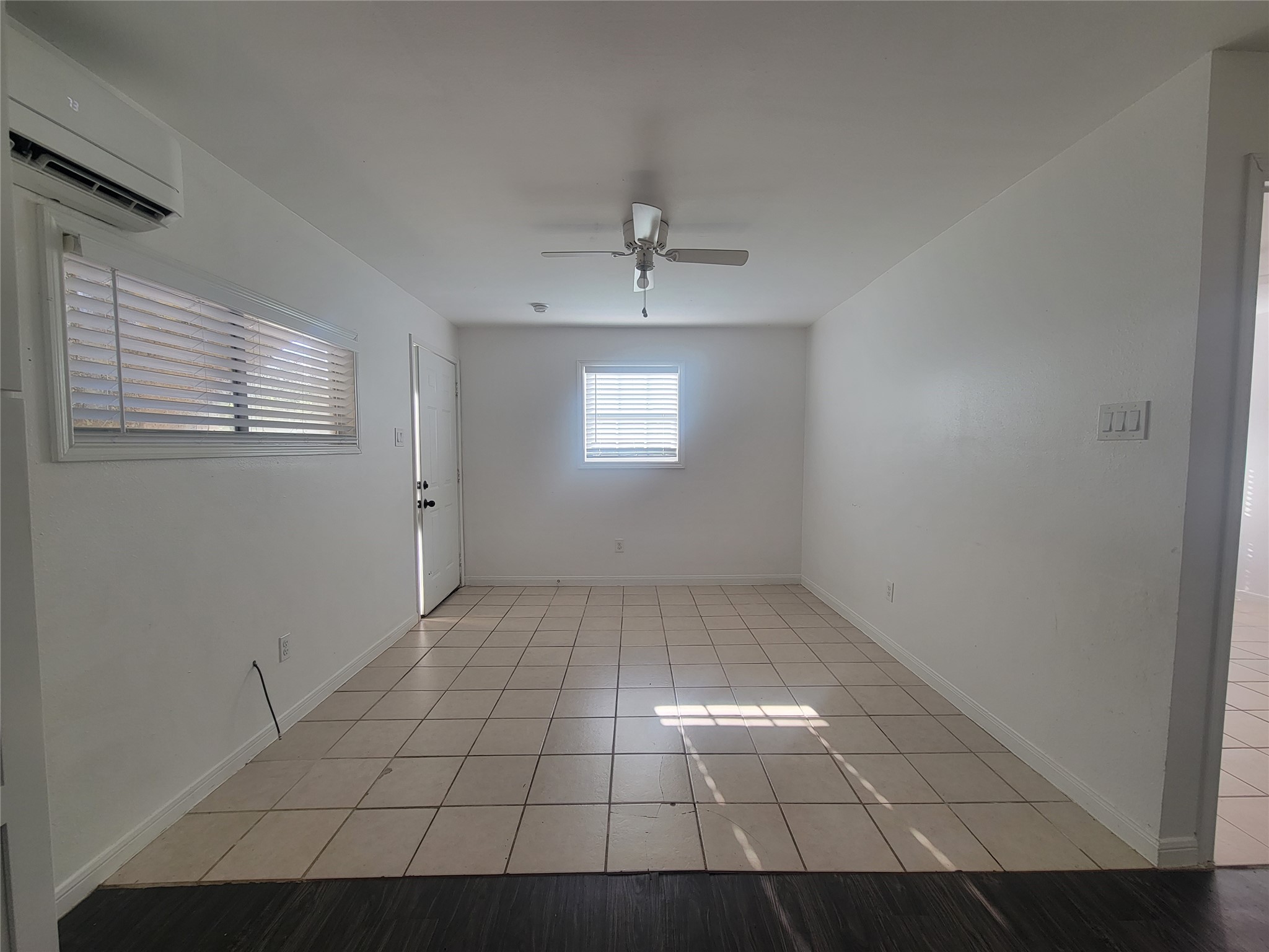 6302 Jackson Road, Unit 2 Hitchcock, TX 77563 - Photo 6 of 11