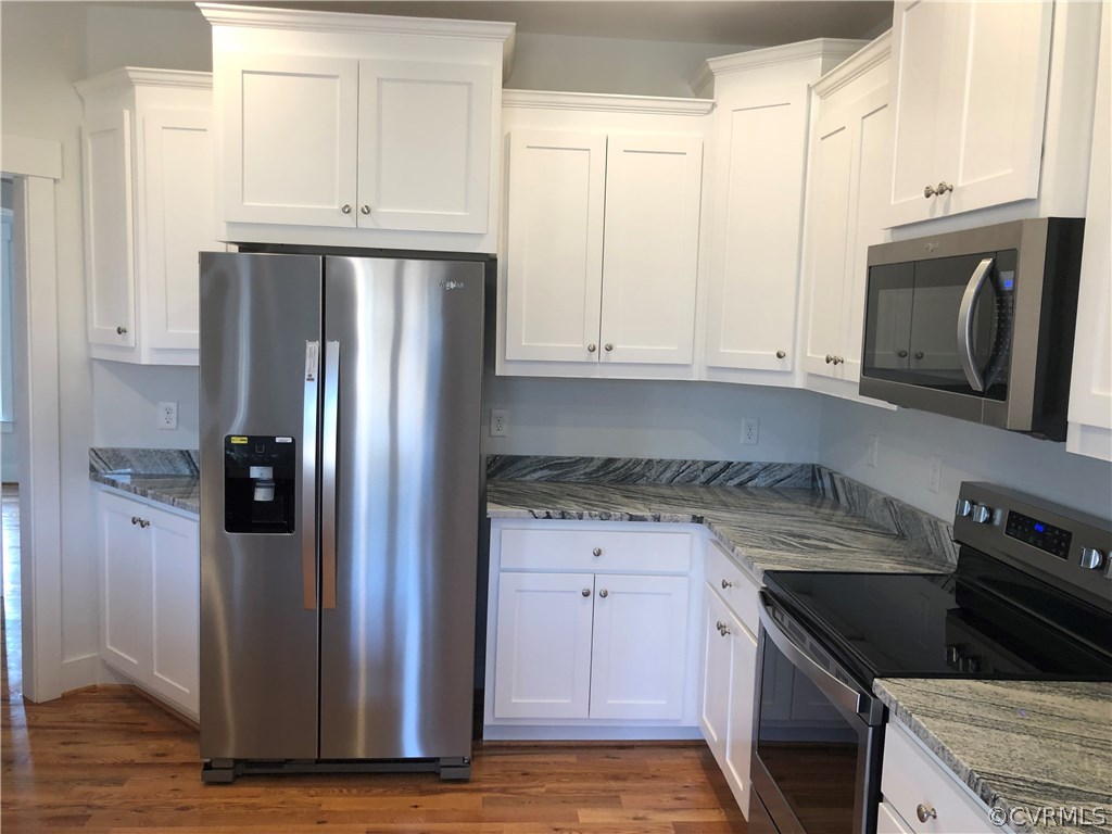 8940 Rock Cedar Road New Kent, VA 23124 - Photo 6 of 18 Gallery Image 6
