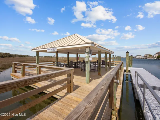 $137,000 | 602 West Fort Macon Road, Unit 109, Atlantic Beach, NC 28512