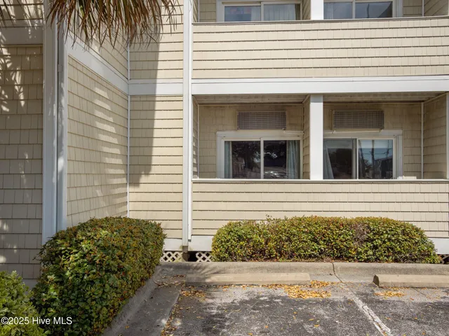 $137,000 | 602 West Fort Macon Road, Unit 109, Atlantic Beach, NC 28512