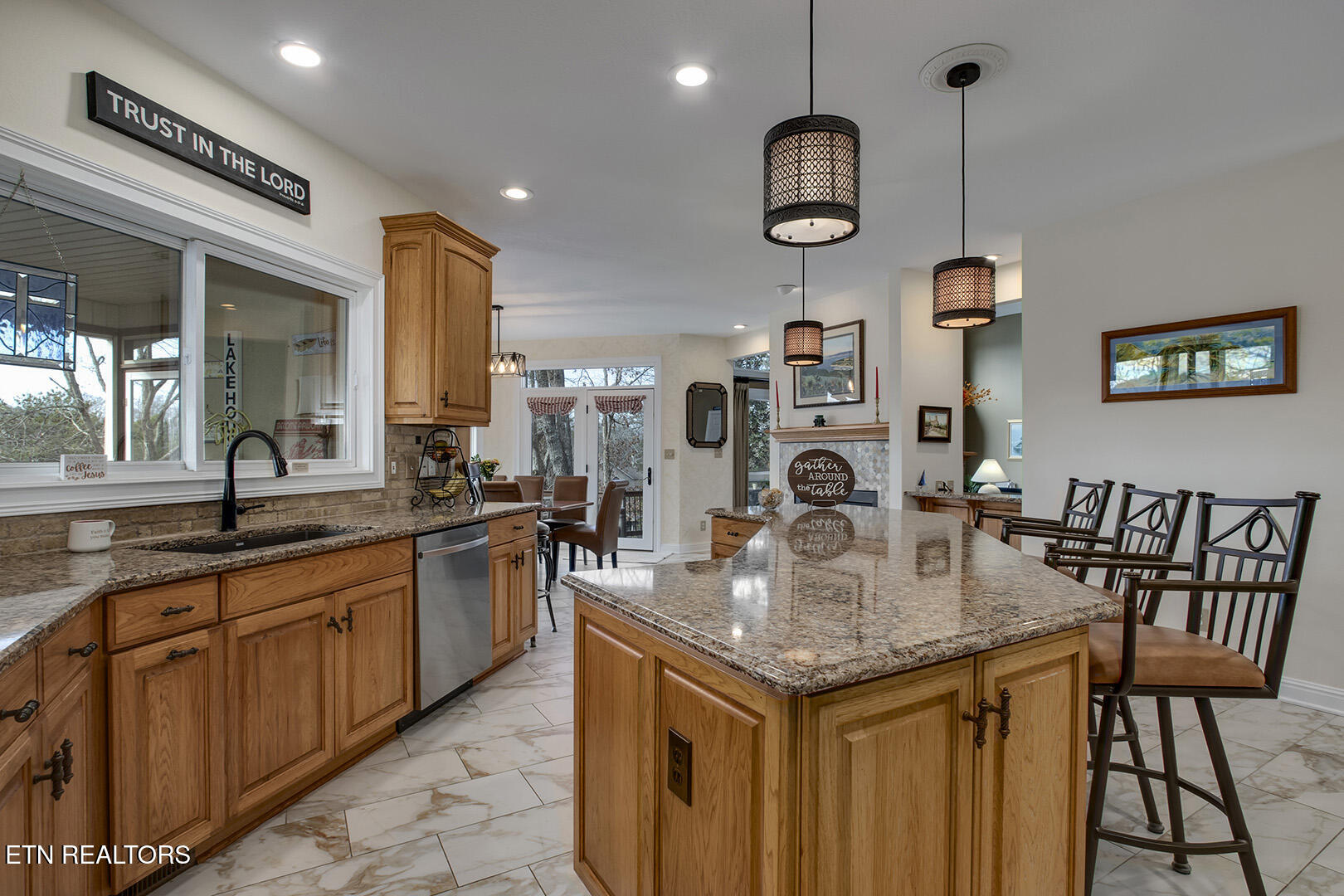 207 Amega Trace Loudon, TN 37774 - Photo 11 of 60 11_AmegaTrace_207_Kitchen03