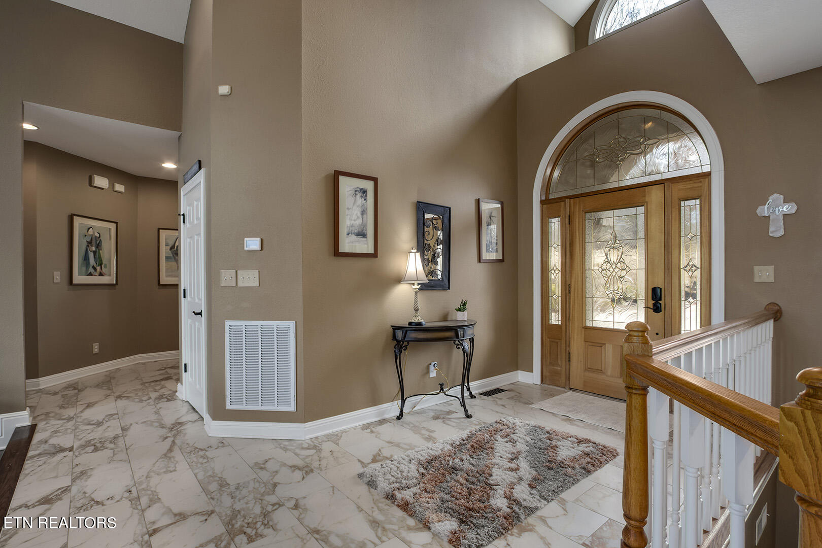 207 Amega Trace Loudon, TN 37774 - Photo 19 of 60 19_AmegaTrace_207_MasterHall-MainEntries