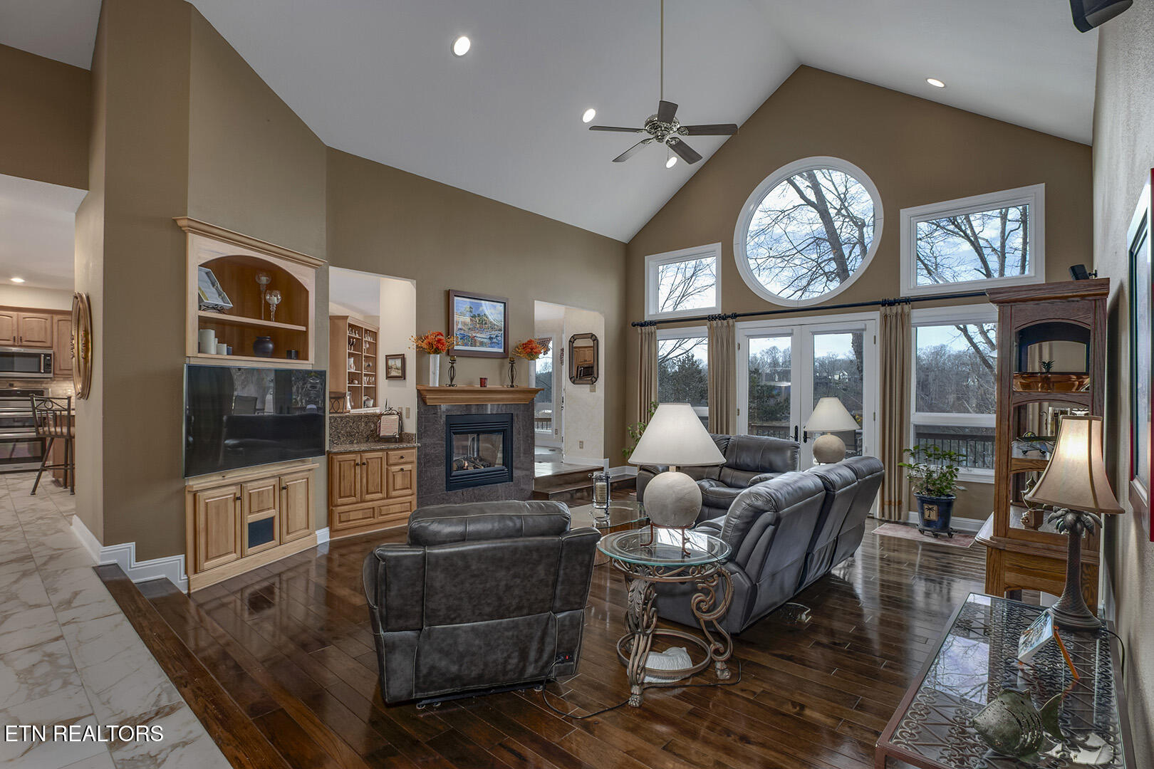 207 Amega Trace Loudon, TN 37774 - Photo 5 of 60 05_AmegaTrace_207_Living01