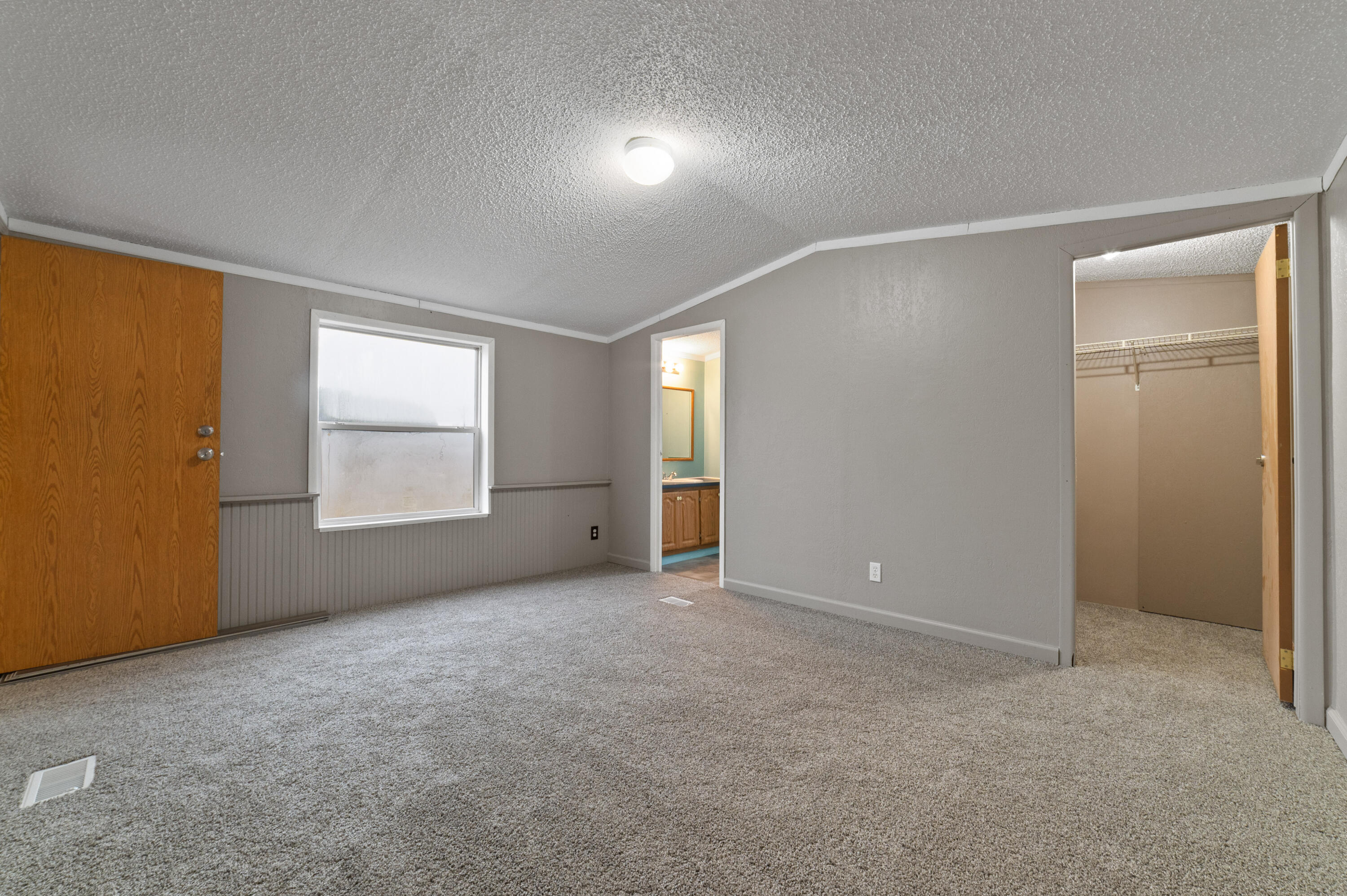 2639 Mancelona Road Gaylord, MI 49735 - Photo 11 of 25 Gallery Image 11