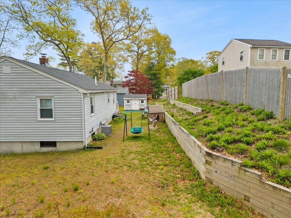 17 East Boundary Road Pembroke, MA 02359 - Photo 24 of 34