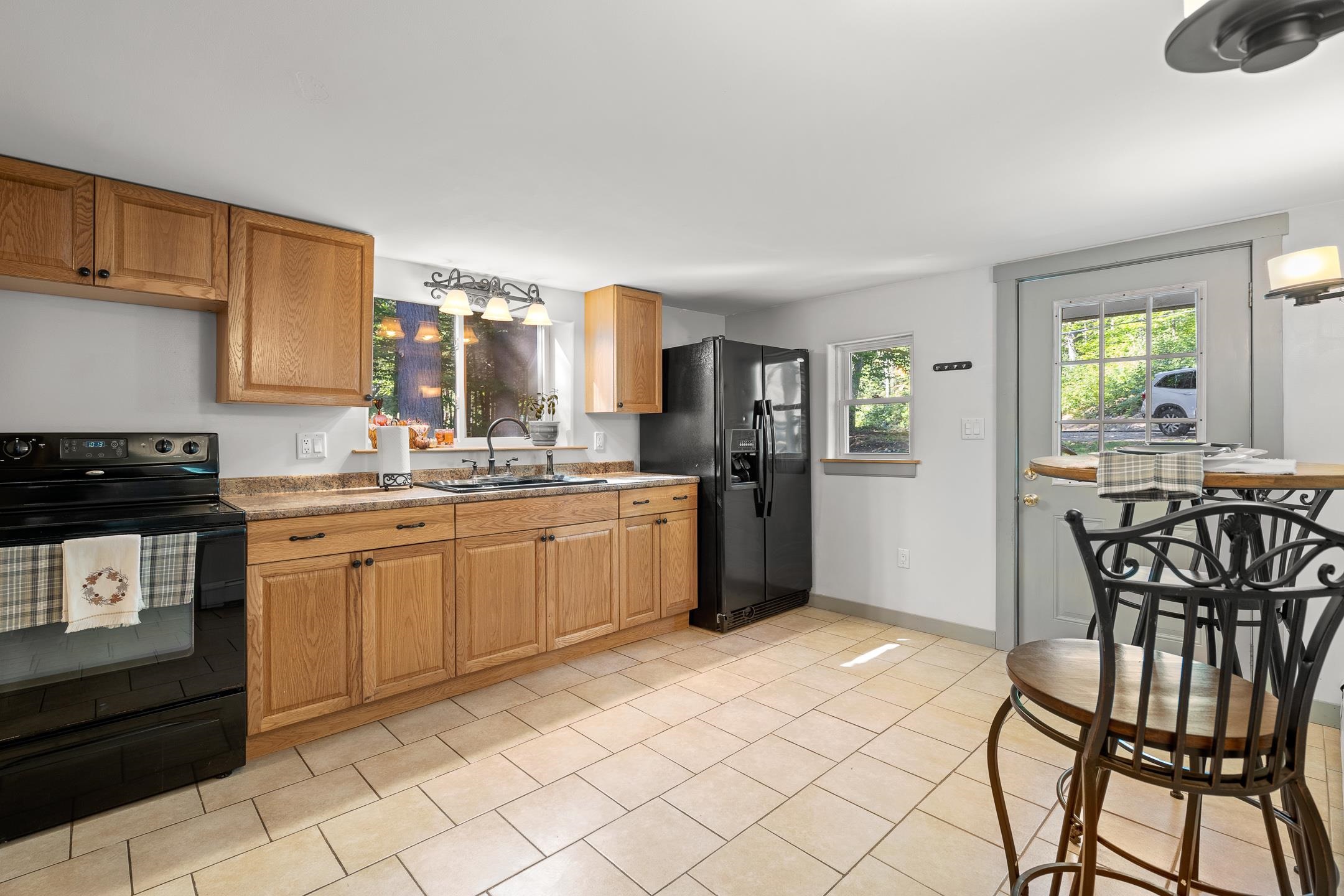68 Weare Road New Boston, NH 03070 - Photo 5 of 28