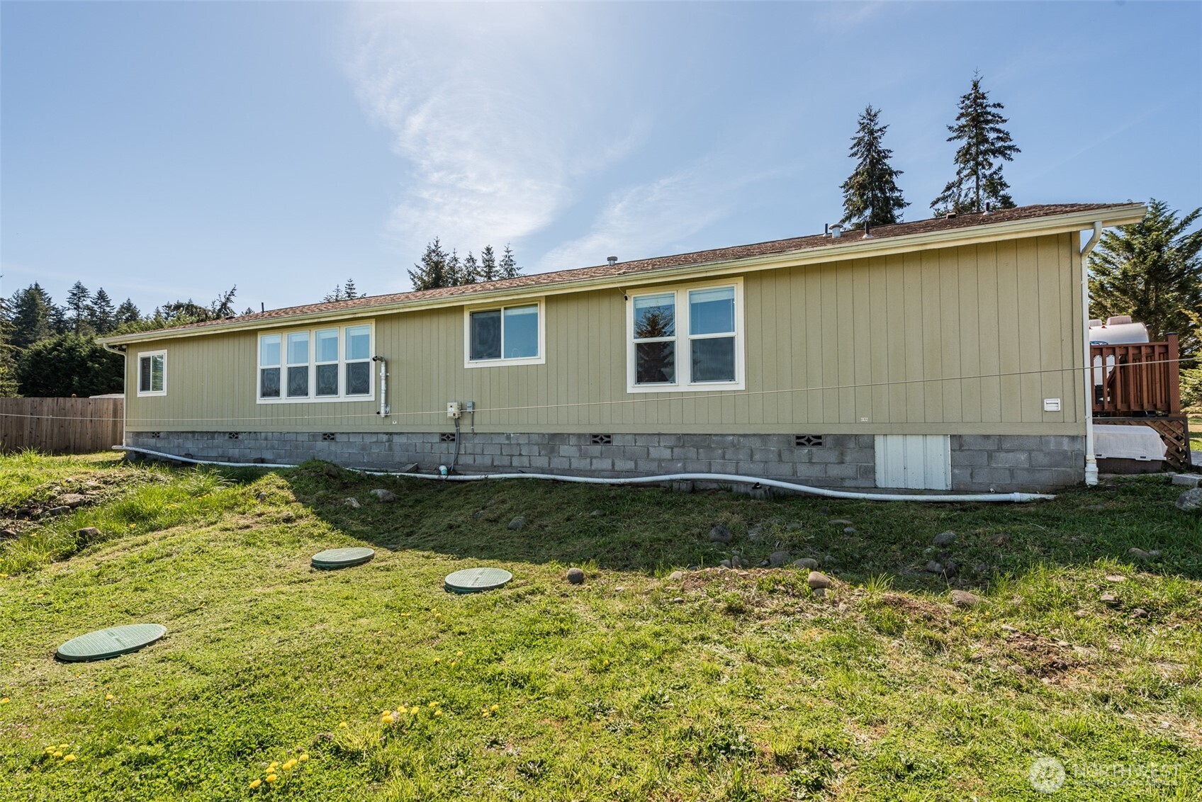 25 Michelle Lane Sequim, WA 98382 - Photo 32 of 38 a view of a house with swimming pool
