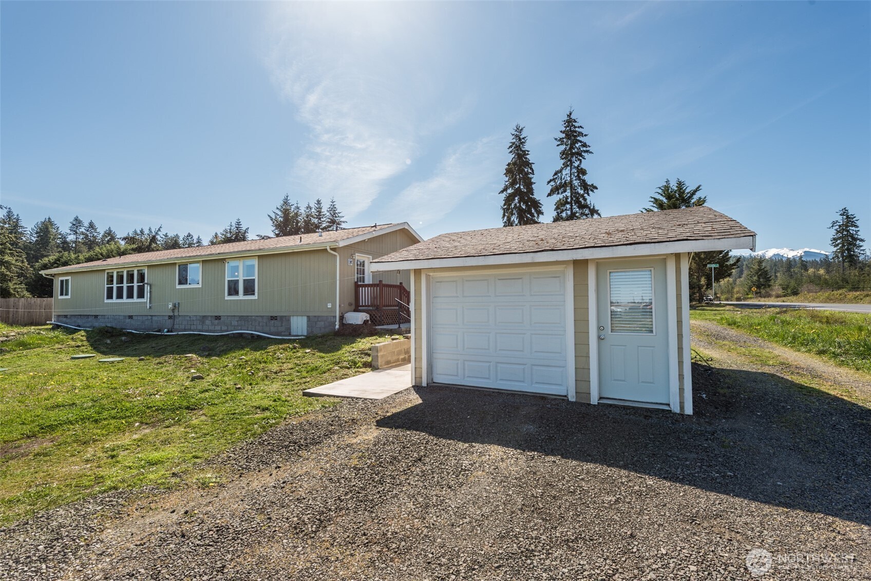 25 Michelle Lane Sequim, WA 98382 - Photo 33 of 38 a front view of a house with a yard