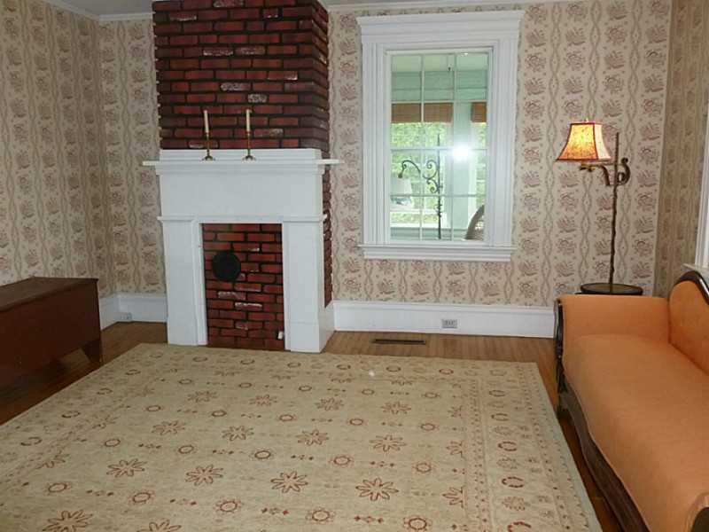 1557 Harpswell Neck Road Harpswell, ME 04079 - Photo 16 of 25 Den.