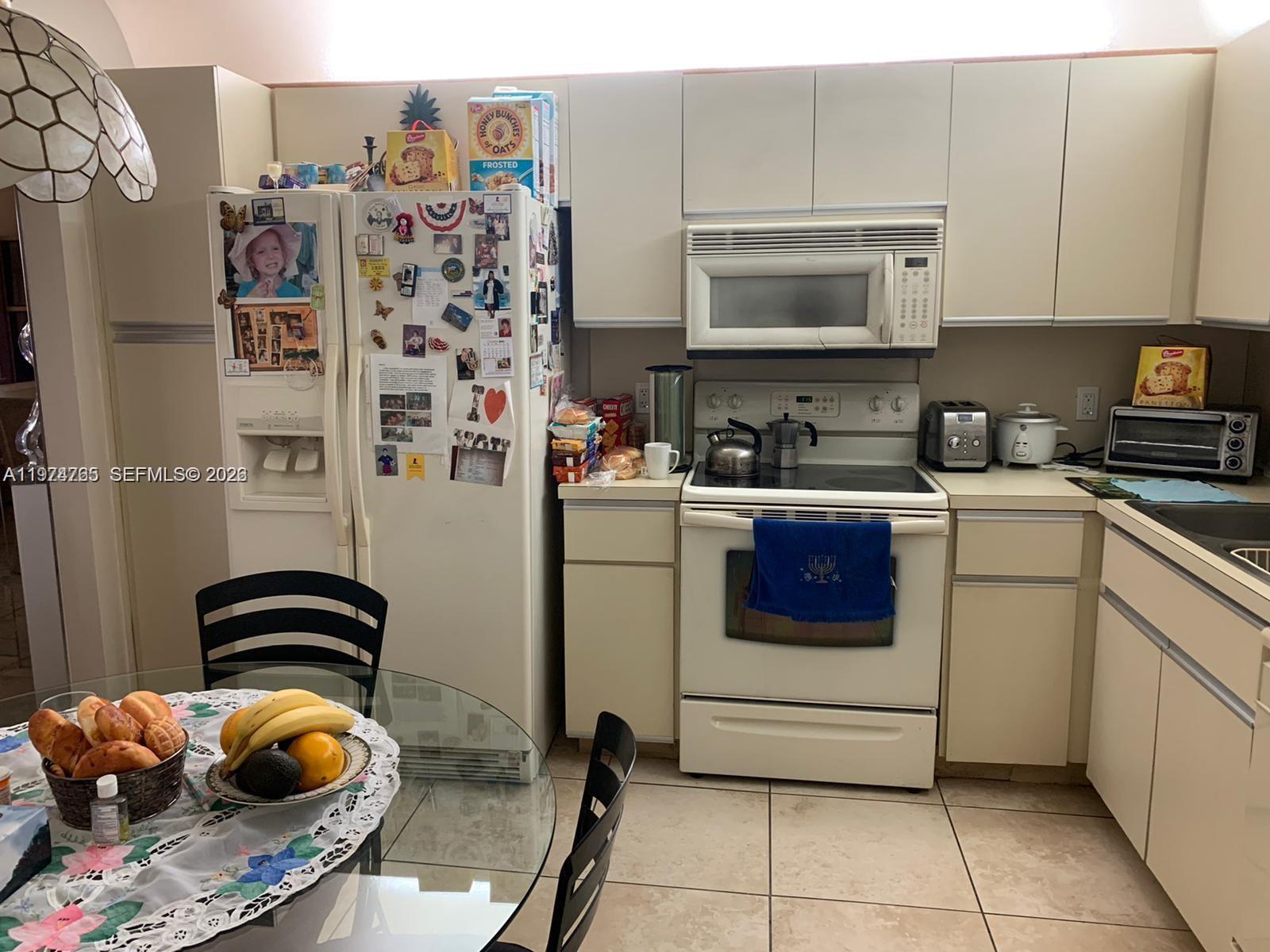 8877 Collins Avenue, Unit 506 Surfside, FL 33154 - Photo 20 of 41