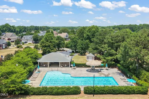 $675,000 | 5616 Maggie Run Lane, Fuquay-Varina, NC 27526