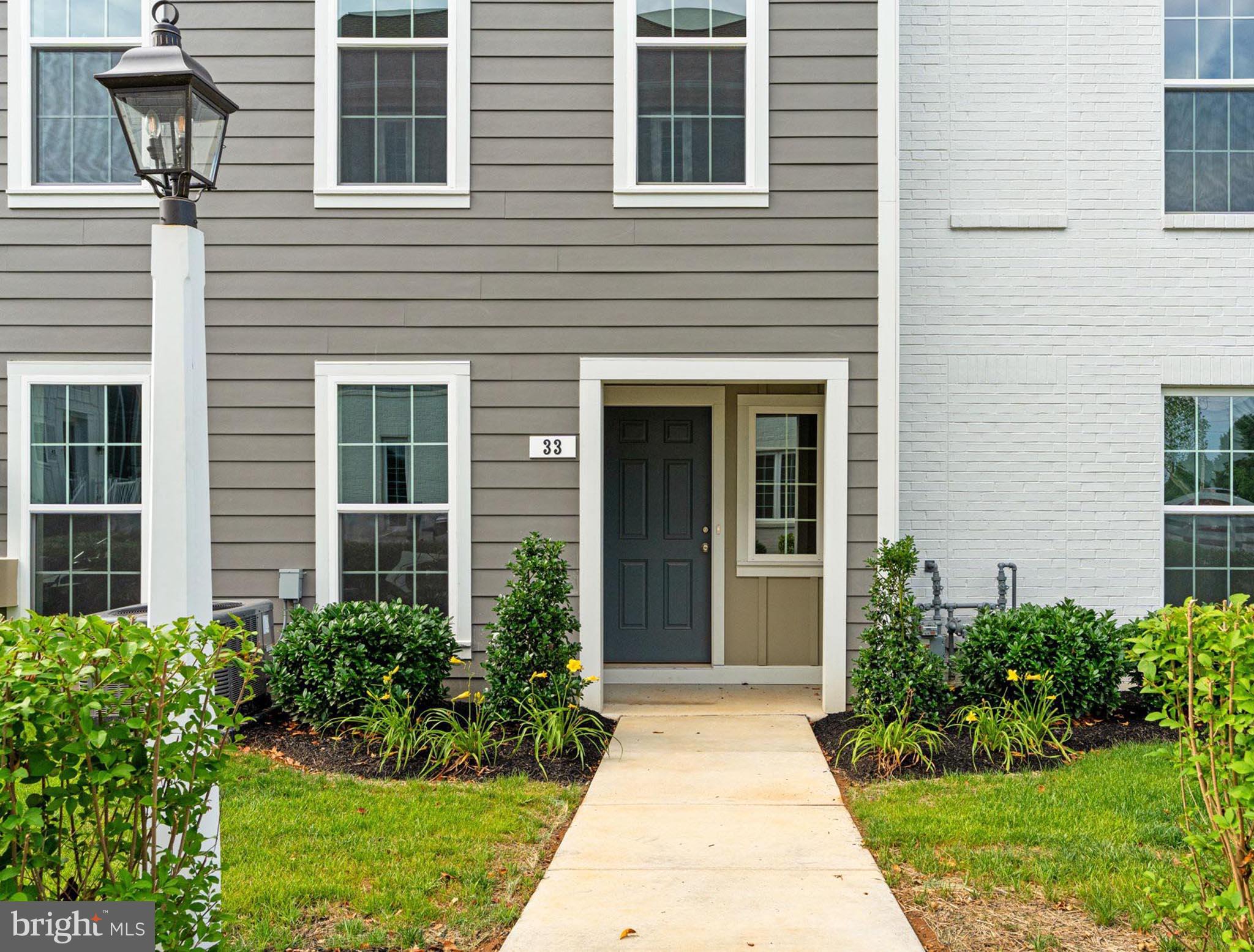 33 Seover Way Carlisle, PA 17015 - Photo 2 of 18