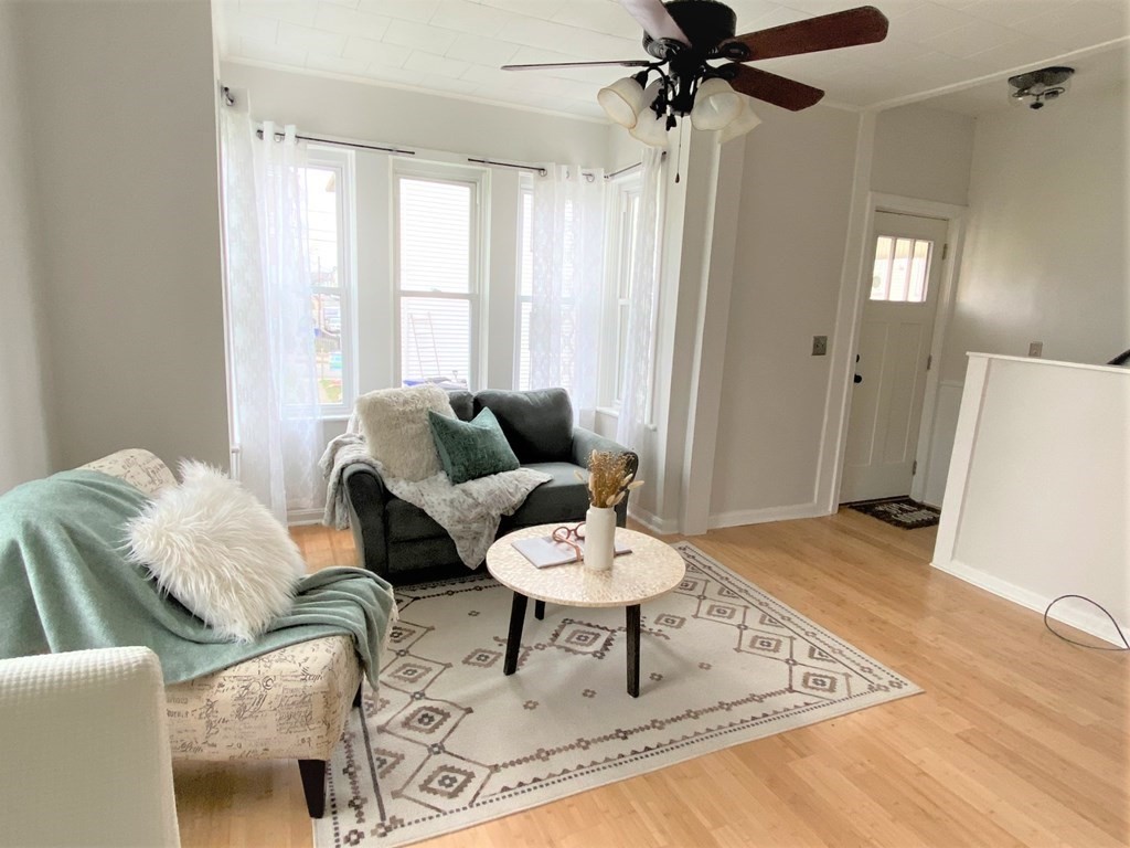 486 Snell Street Fall River, MA 02721 - Photo 5 of 22 Gallery Image 5