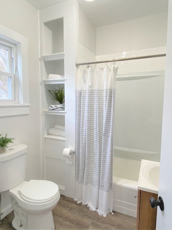 486 Snell Street Fall River, MA 02721 - Photo 9 of 22 Gallery Image 9