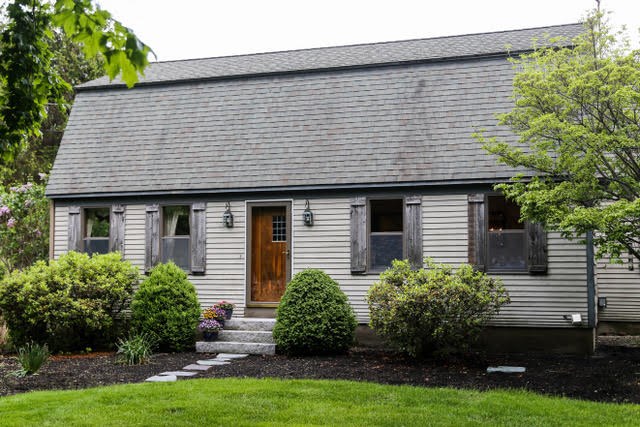 56 Winnicut Road North Hampton, NH 03862 - Photo 2 of 40
