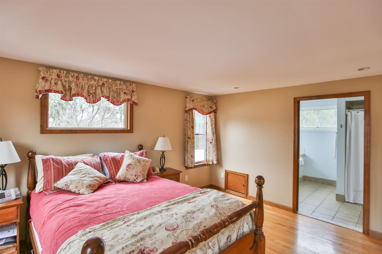 56 Winnicut Road North Hampton, NH 03862 - Photo 26 of 40