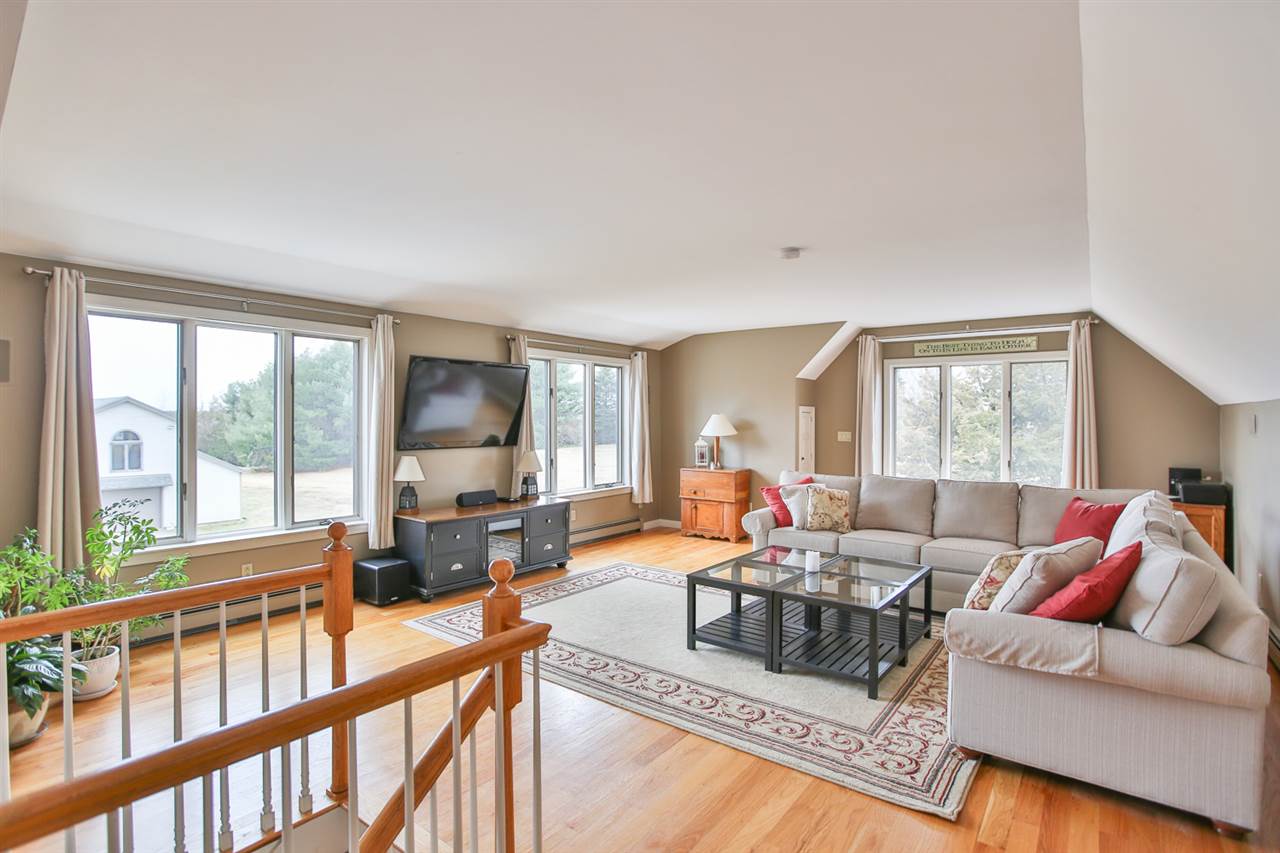 56 Winnicut Road North Hampton, NH 03862 - Photo 31 of 40