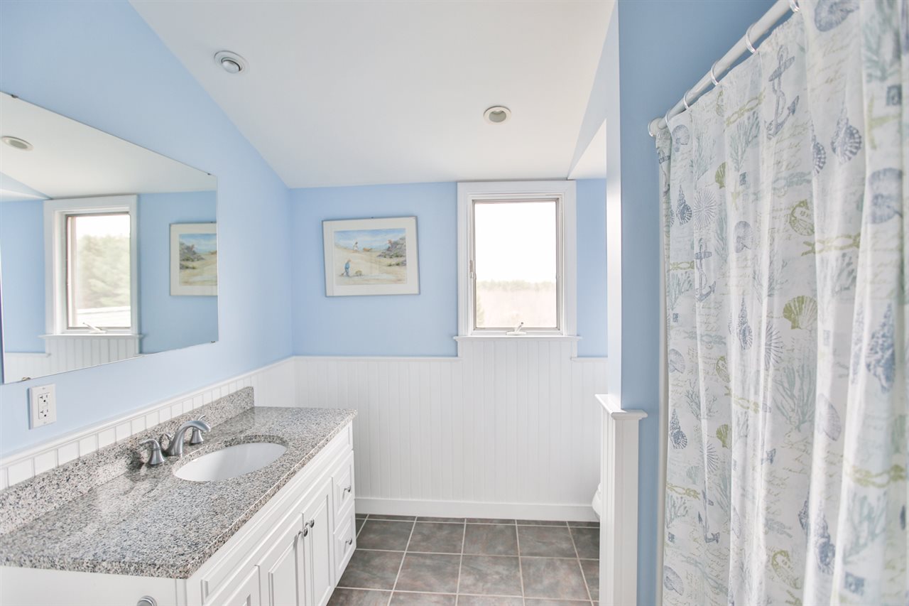 56 Winnicut Road North Hampton, NH 03862 - Photo 39 of 40