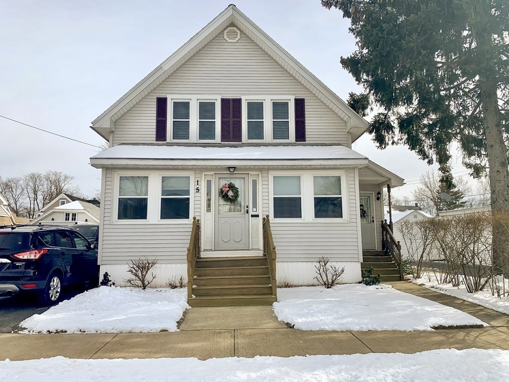 15 Rimmon Avenue Springfield, MA 01107 - Photo 1 of 28