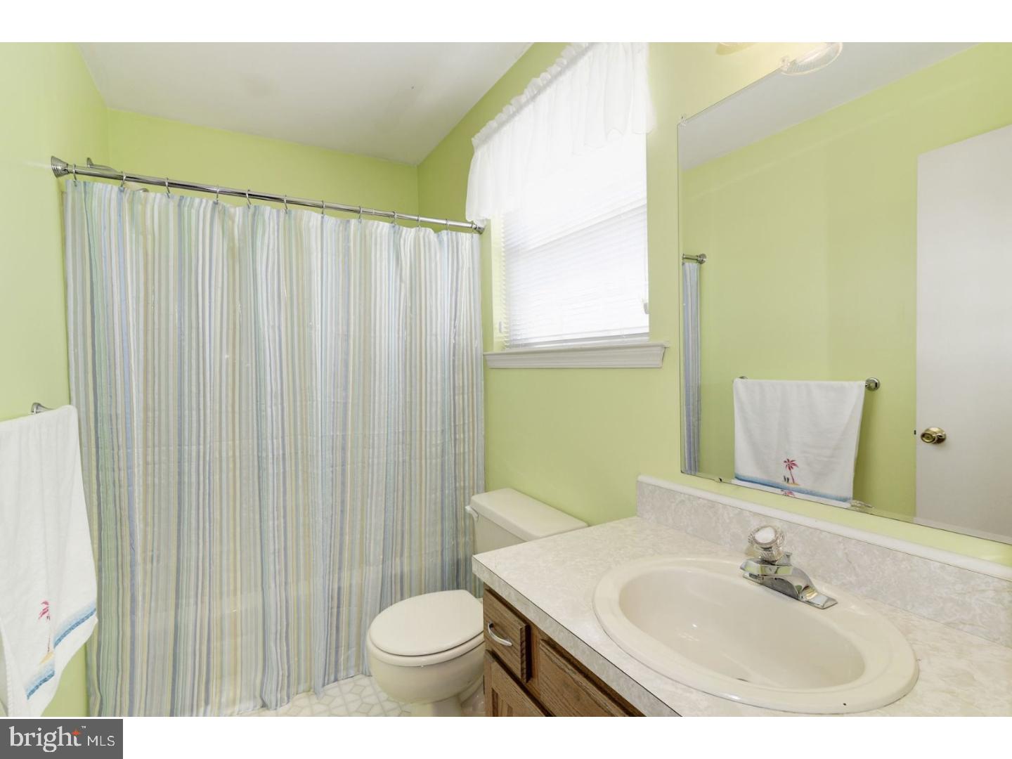 9 Crisfield Road Sicklerville, NJ 08081 - Photo 12 of 23 Gallery Image 12