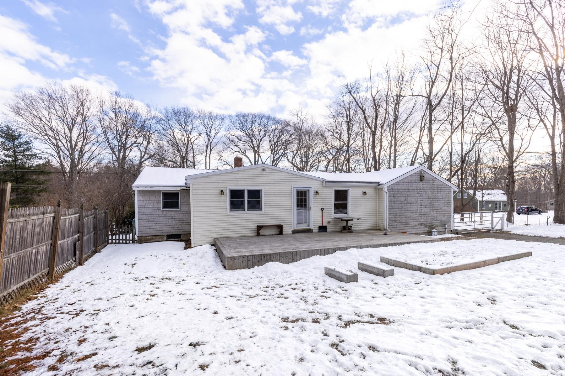263 Beech Road Eliot, ME 03903 - Photo 3 of 33