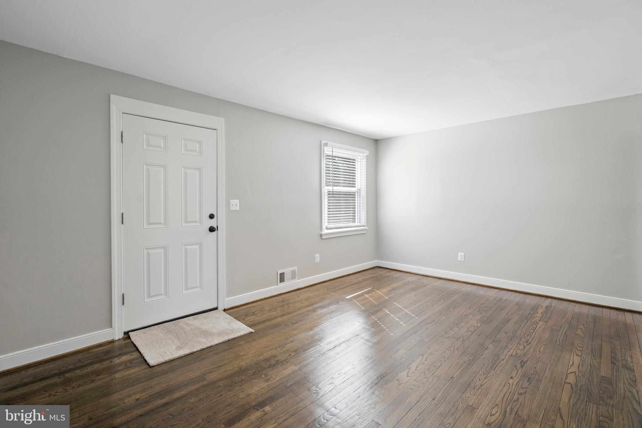 2403 Sheraton Street Silver Spring, MD 20906 - Photo 7 of 23