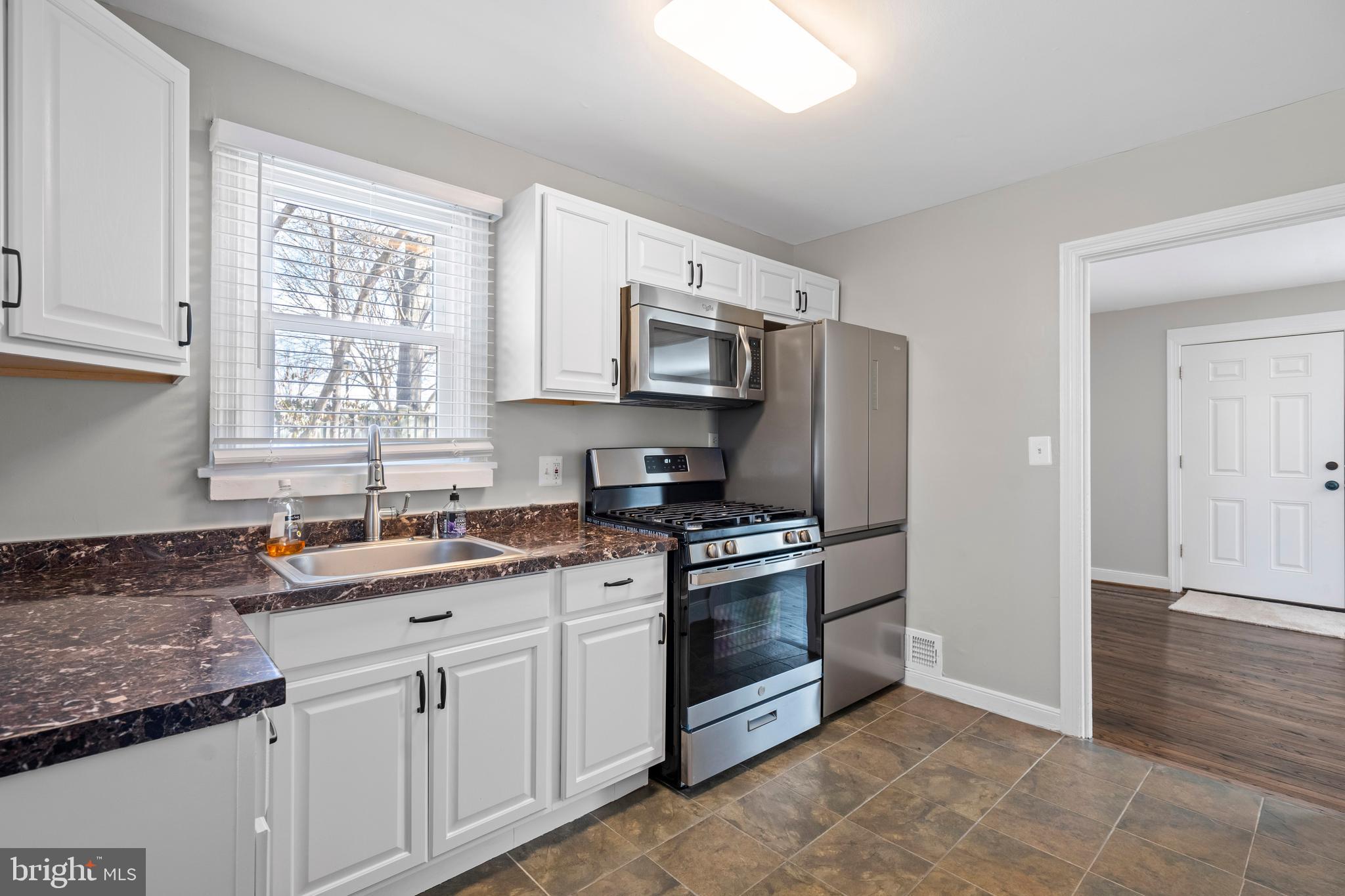 2403 Sheraton Street Silver Spring, MD 20906 - Photo 9 of 23