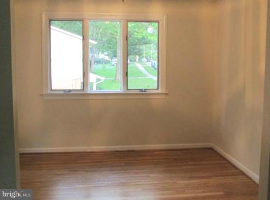 5233 Perth Court Springfield, VA 22151 - Photo 22 of 29 Bedroom