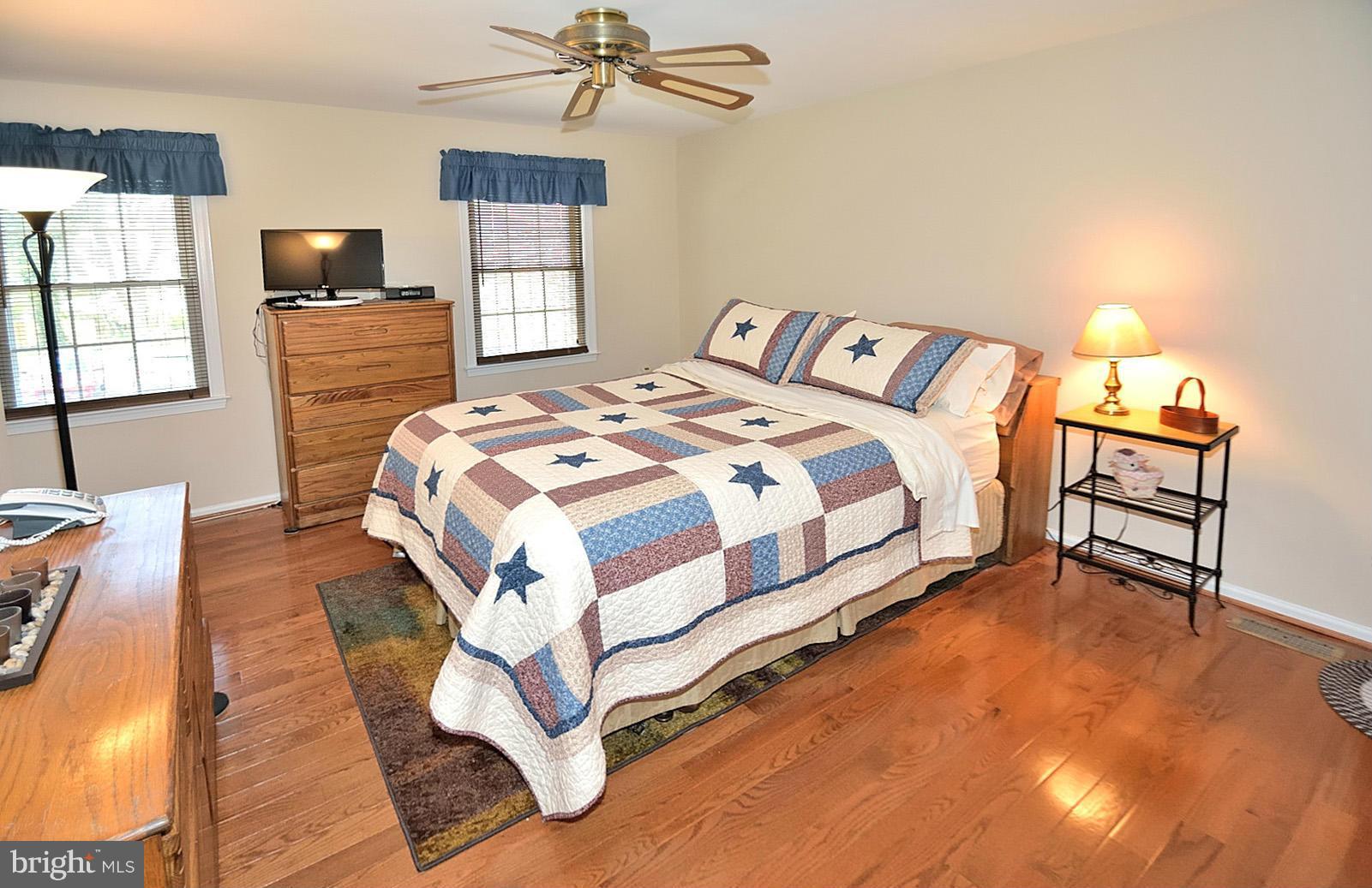 7929 Forest Path Way Springfield, VA 22153 - Photo 12 of 26 Bedroom (Master)