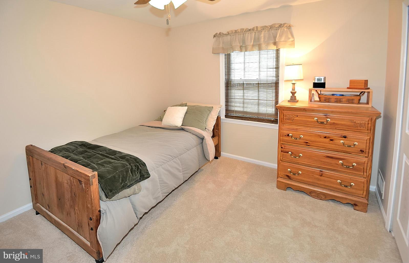 7929 Forest Path Way Springfield, VA 22153 - Photo 17 of 26 Bedroom 3