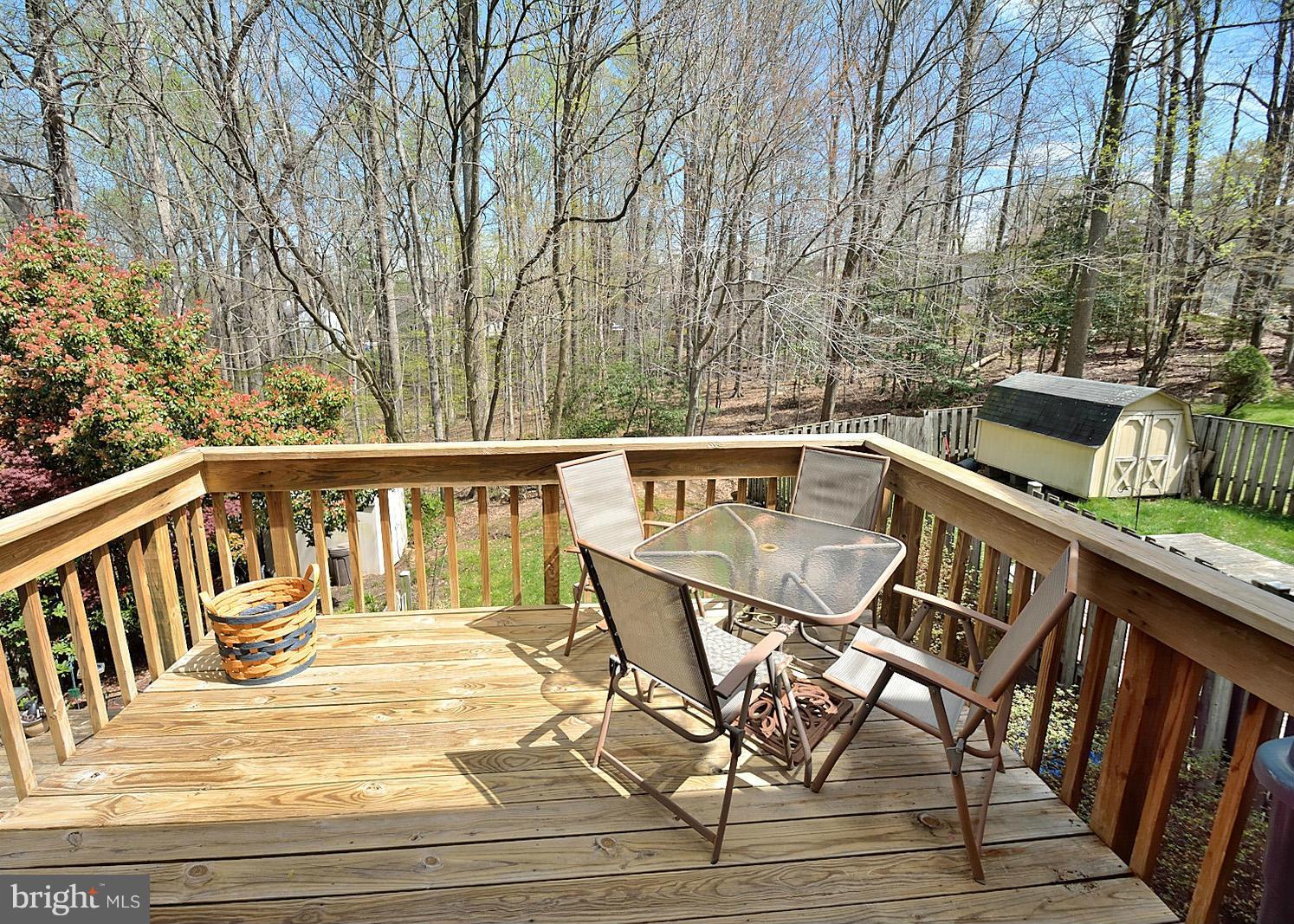 7929 Forest Path Way Springfield, VA 22153 - Photo 23 of 26 Exterior (Rear) Main level Deck