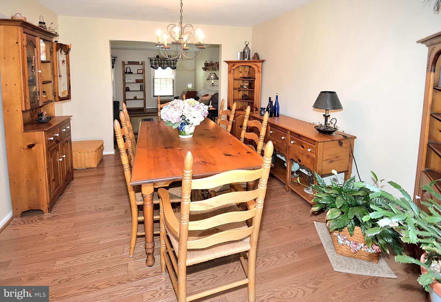 7929 Forest Path Way Springfield, VA 22153 - Photo 6 of 26 Dining Room