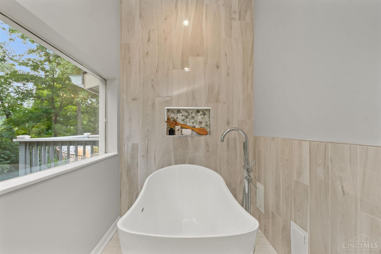 7275 Demar Road Cincinnati, OH 45243 - Photo 27 of 43 Gallery Image 27