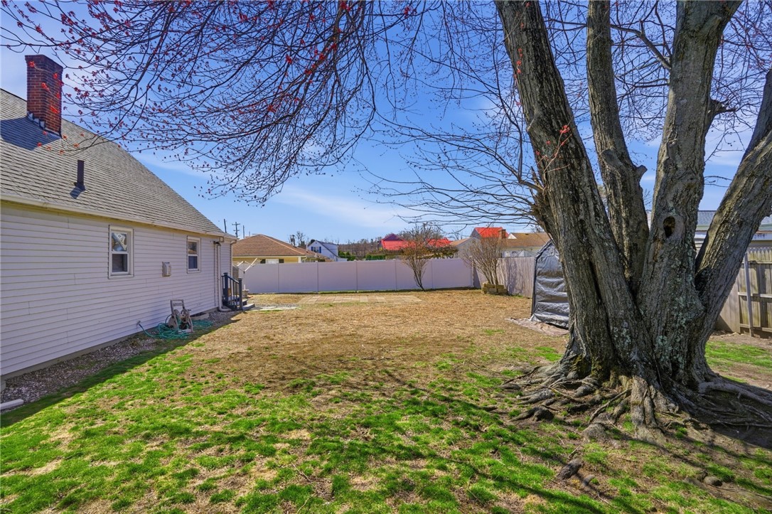 514 Killingly Street Johnston, RI 02919 - Photo 15 of 41
