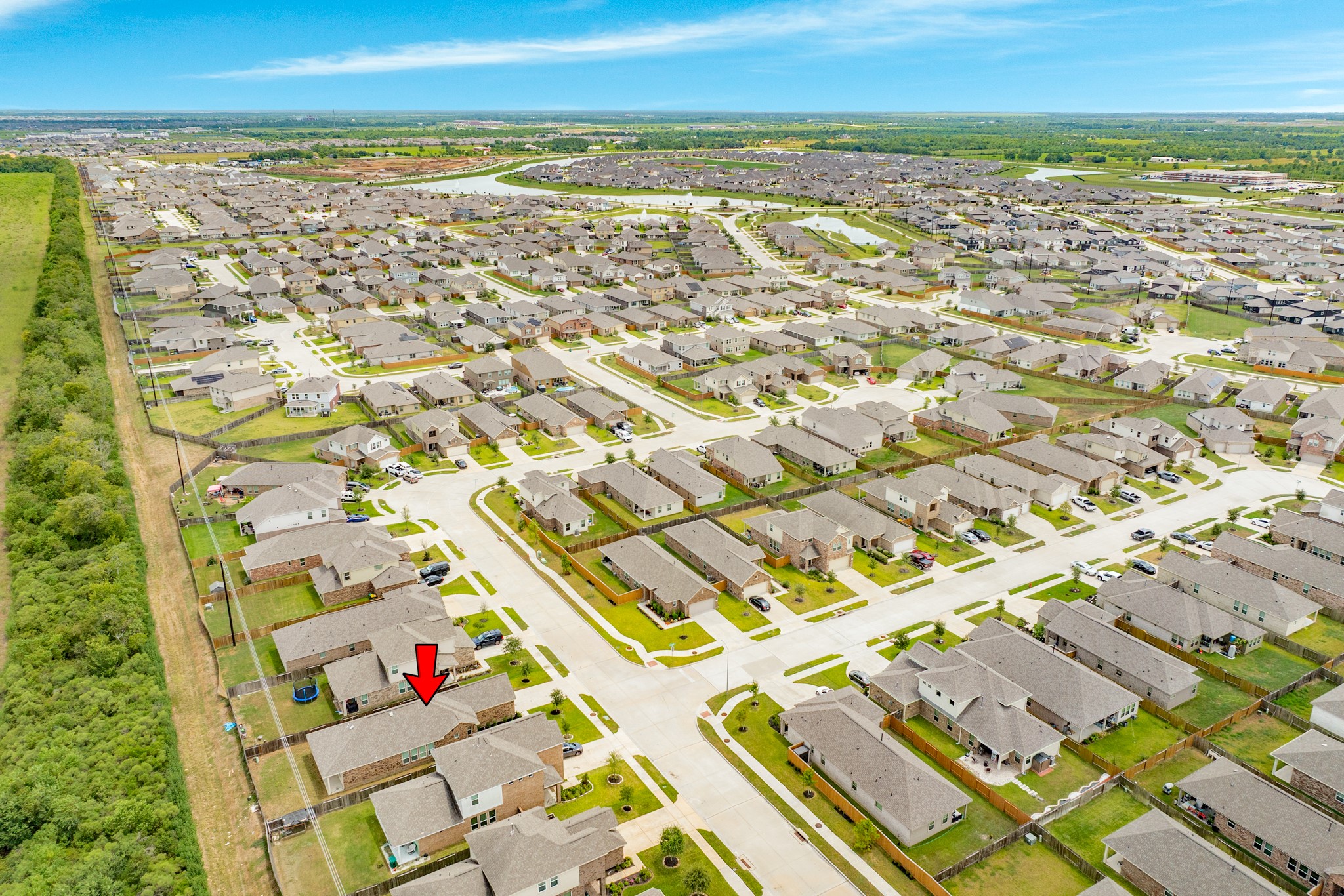 1301 Scarlet Mountain Drive Rosharon, TX 77583 - Photo 30 of 43 a view of city and ocean