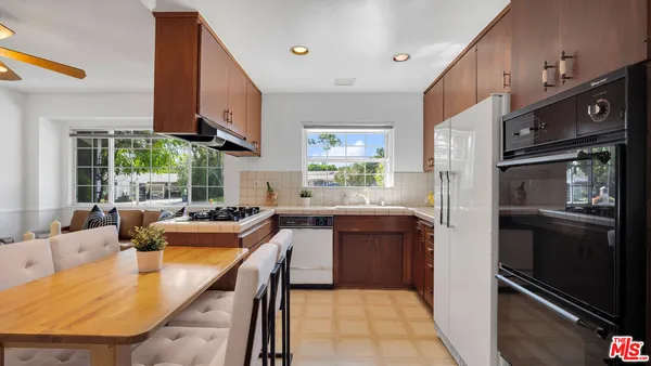 $1,049,999 | 18501 Germain Street, Porter Ranch, CA 91326